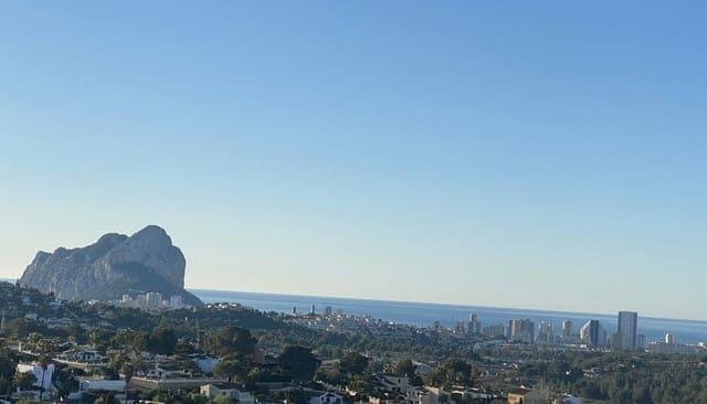 4 bedroom Villa for sale in Pueblo, Calpe / Calp with pool - € 1,150,000 (Ref: 9896907)