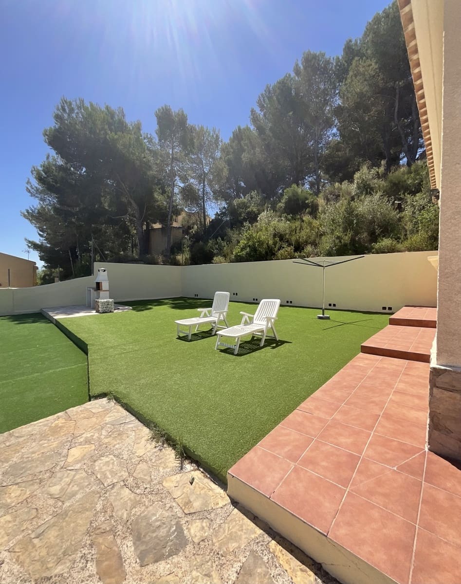 3 bedroom Villa for sale in Calpe / Calp with pool - € 435,000 (Ref: 9896910)