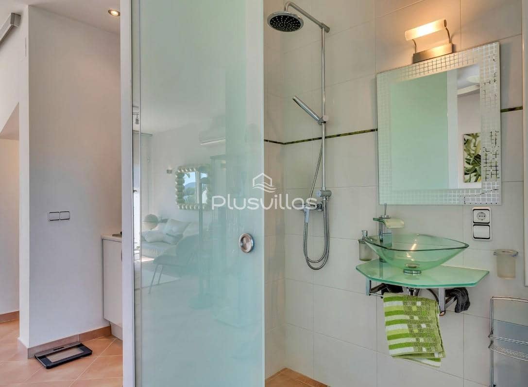 4 Zimmer Villa zu verkaufen in Benissa mit Pool - 1.100.000 € (Ref: 9908276)
