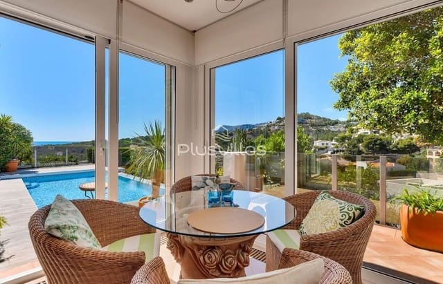 4 Zimmer Villa zu verkaufen in Benissa mit Pool - 1.100.000 € (Ref: 9908276)