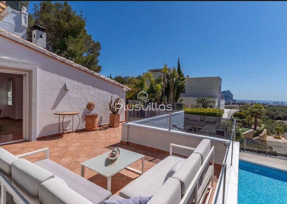 4 Zimmer Villa zu verkaufen in Benissa mit Pool - 1.100.000 € (Ref: 9908276)