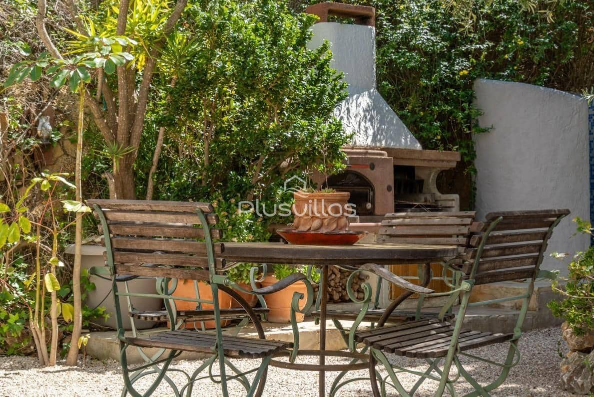 4 Zimmer Villa zu verkaufen in Benissa mit Pool - 1.100.000 € (Ref: 9908276)