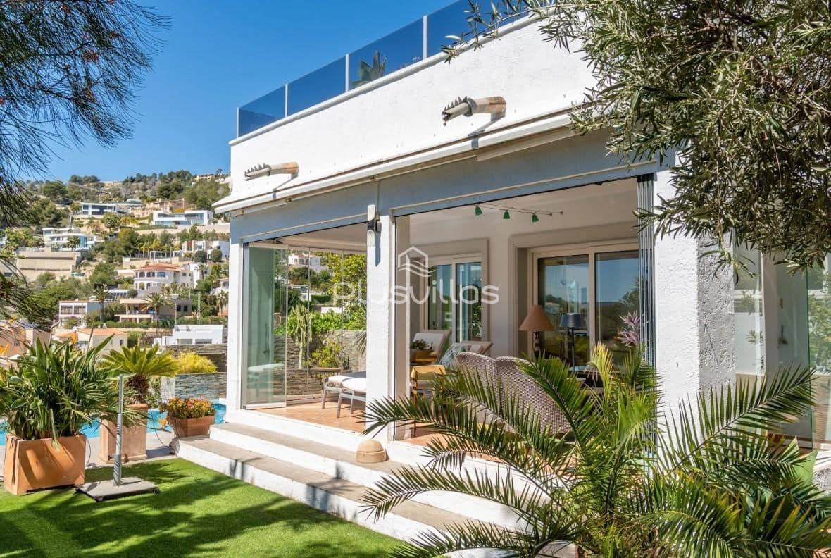 4 Zimmer Villa zu verkaufen in Benissa mit Pool - 1.100.000 € (Ref: 9908276)