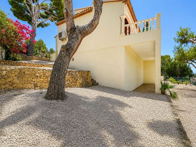 5 camera da letto Villa in vendita in Altea con piscina - 949.000 € (Rif: 9908278)