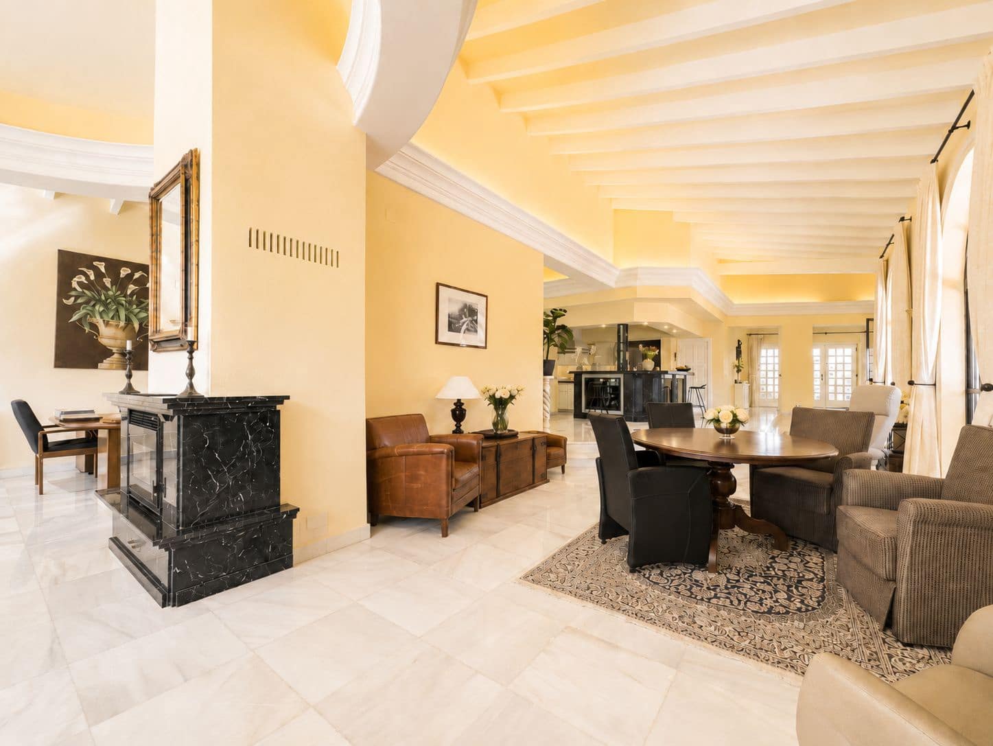 4 bedroom Villa for sale in Altea with pool - € 2,200,000 (Ref: 9908279)