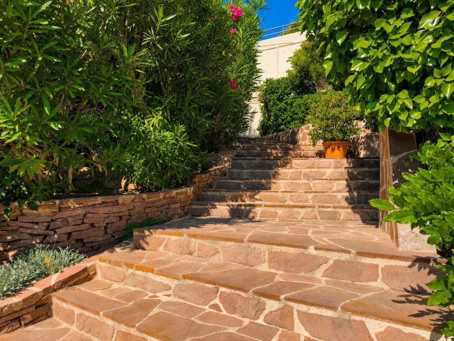 4 bedroom Villa for sale in Altea with pool - € 2,200,000 (Ref: 9908279)
