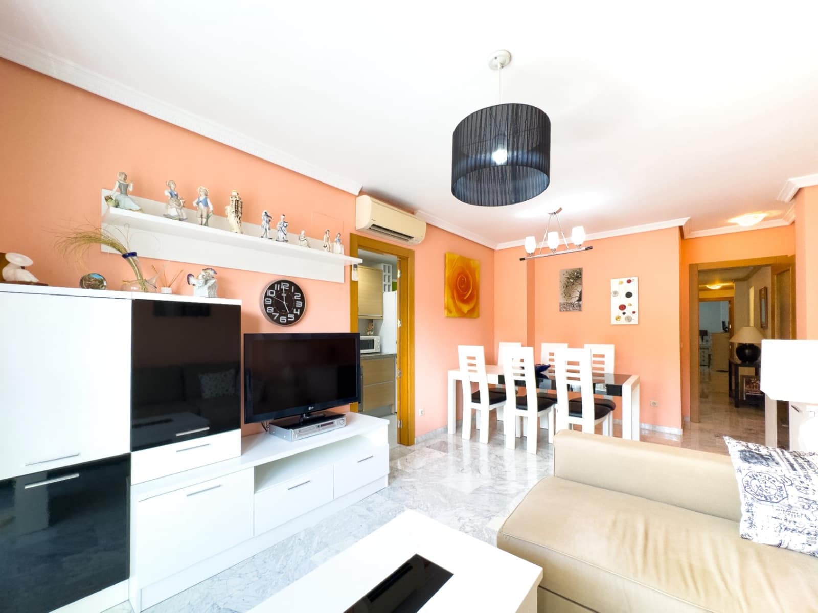 2 sovrum Villa till salu i Altea - 280 000 € (Ref: 9908286)