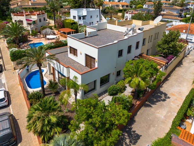 4 camera da letto Villa in vendita in Albir, Alfaz del Pi / L'Alfàs del Pi con piscina - 925.000 € (Rif: 9908287)