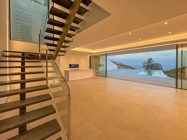 4 soverom Villa til salgs i Altea med svømmebasseng - € 2 290 000 (Ref: 9908288)