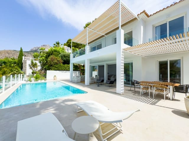3 quarto Moradia para venda em Altea com piscina - 1 650 000 € (Ref: 9908290)