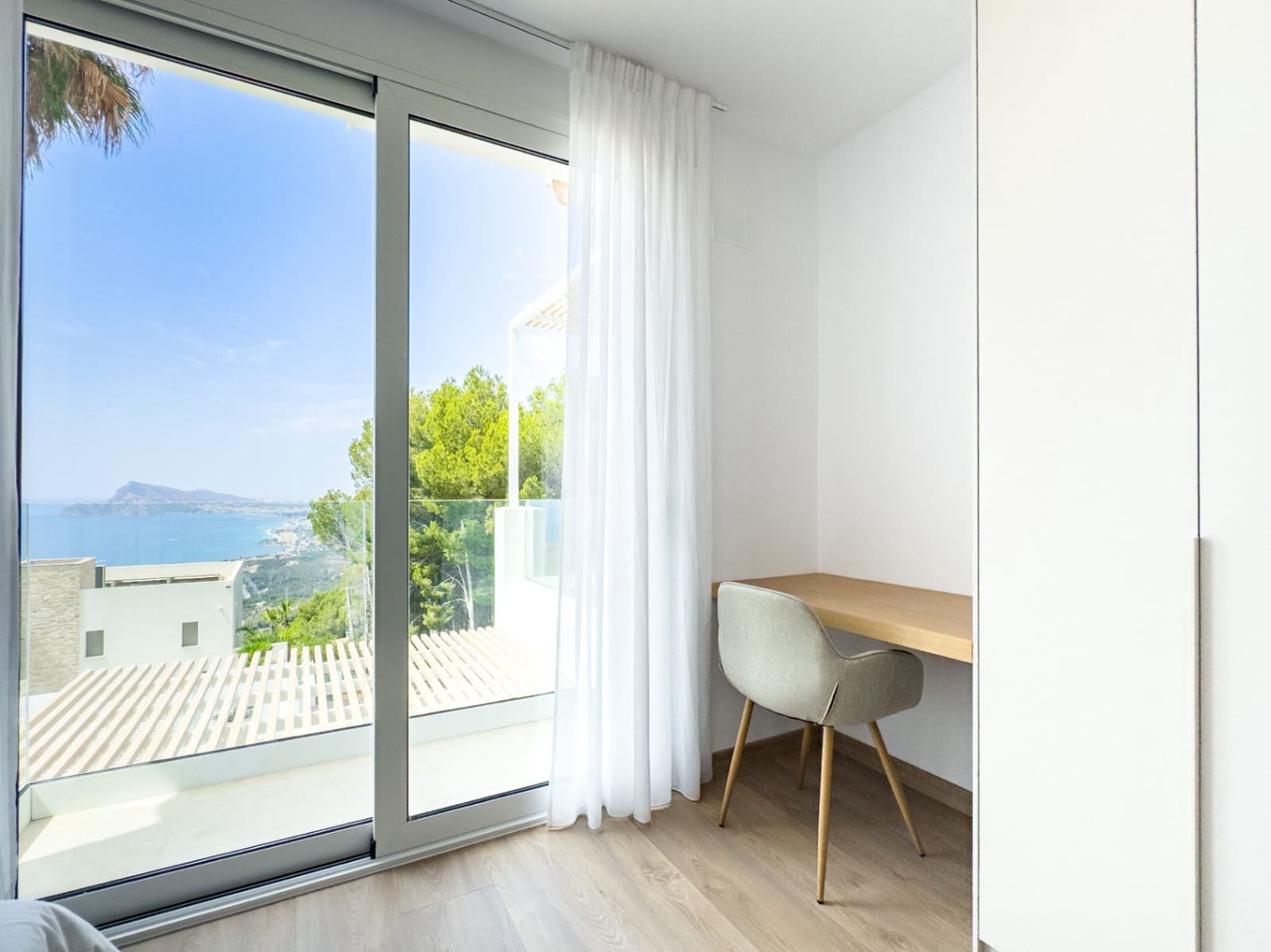 3 quarto Moradia para venda em Altea com piscina - 1 650 000 € (Ref: 9908290)