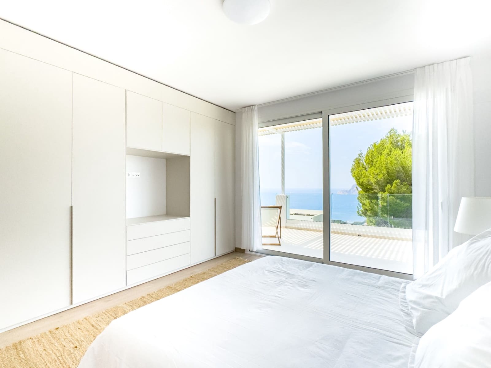 3 quarto Moradia para venda em Altea com piscina - 1 650 000 € (Ref: 9908290)
