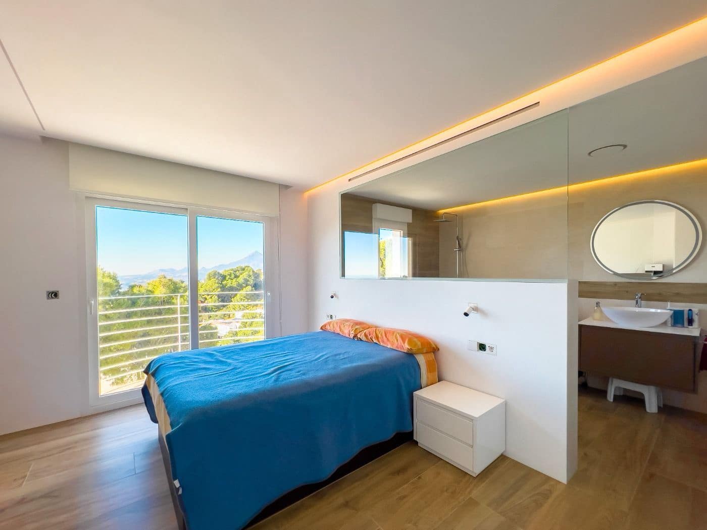 Chalet de 3 habitaciones en Altea en venta con piscina - 1.750.000 € (Ref: 9908291)