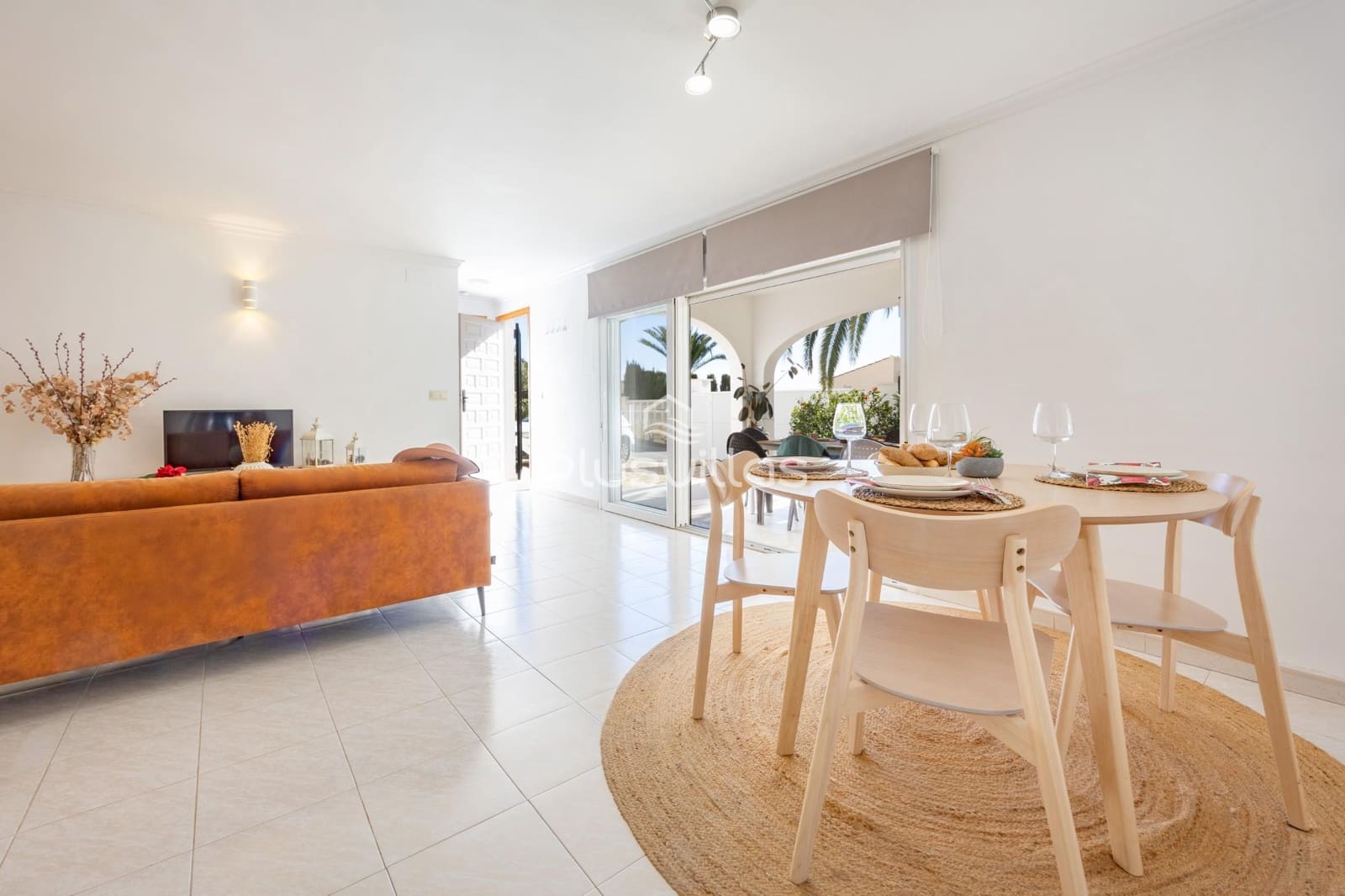 4 soveværelse Villa til salg i Calpe / Calp med swimmingpool - € 699.000 (Ref: 9929731)
