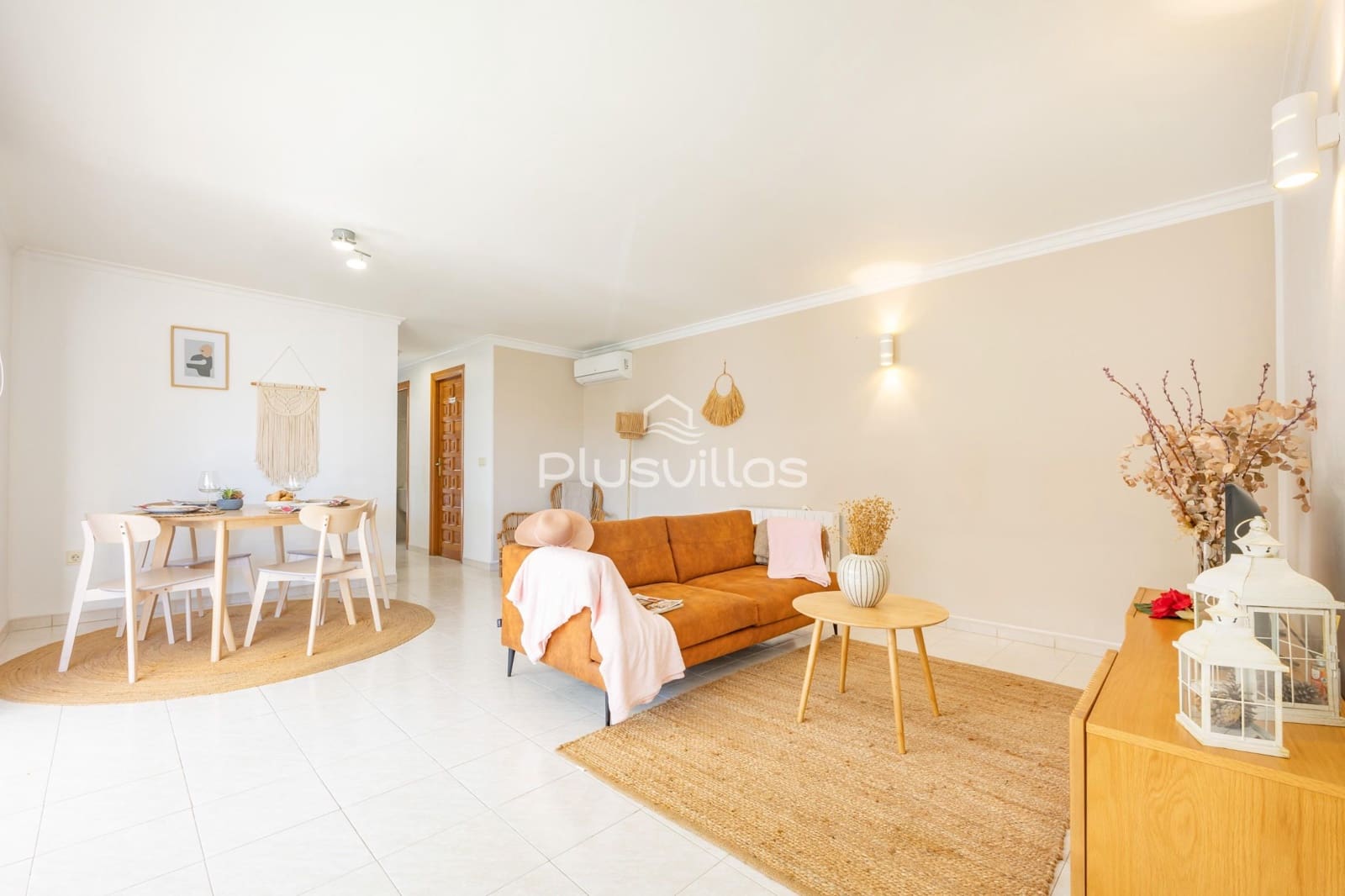 4 soveværelse Villa til salg i Calpe / Calp med swimmingpool - € 699.000 (Ref: 9929731)