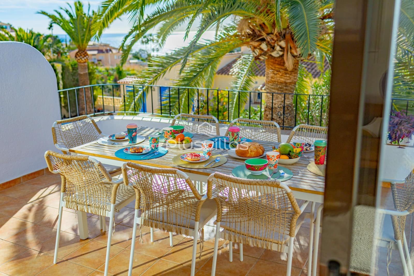 4 soveværelse Villa til salg i Calpe / Calp med swimmingpool - € 699.000 (Ref: 9929731)