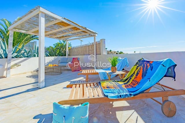 4 soveværelse Villa til salg i Canuta, Calpe / Calp med swimmingpool - € 699.000 (Ref: 9929731)
