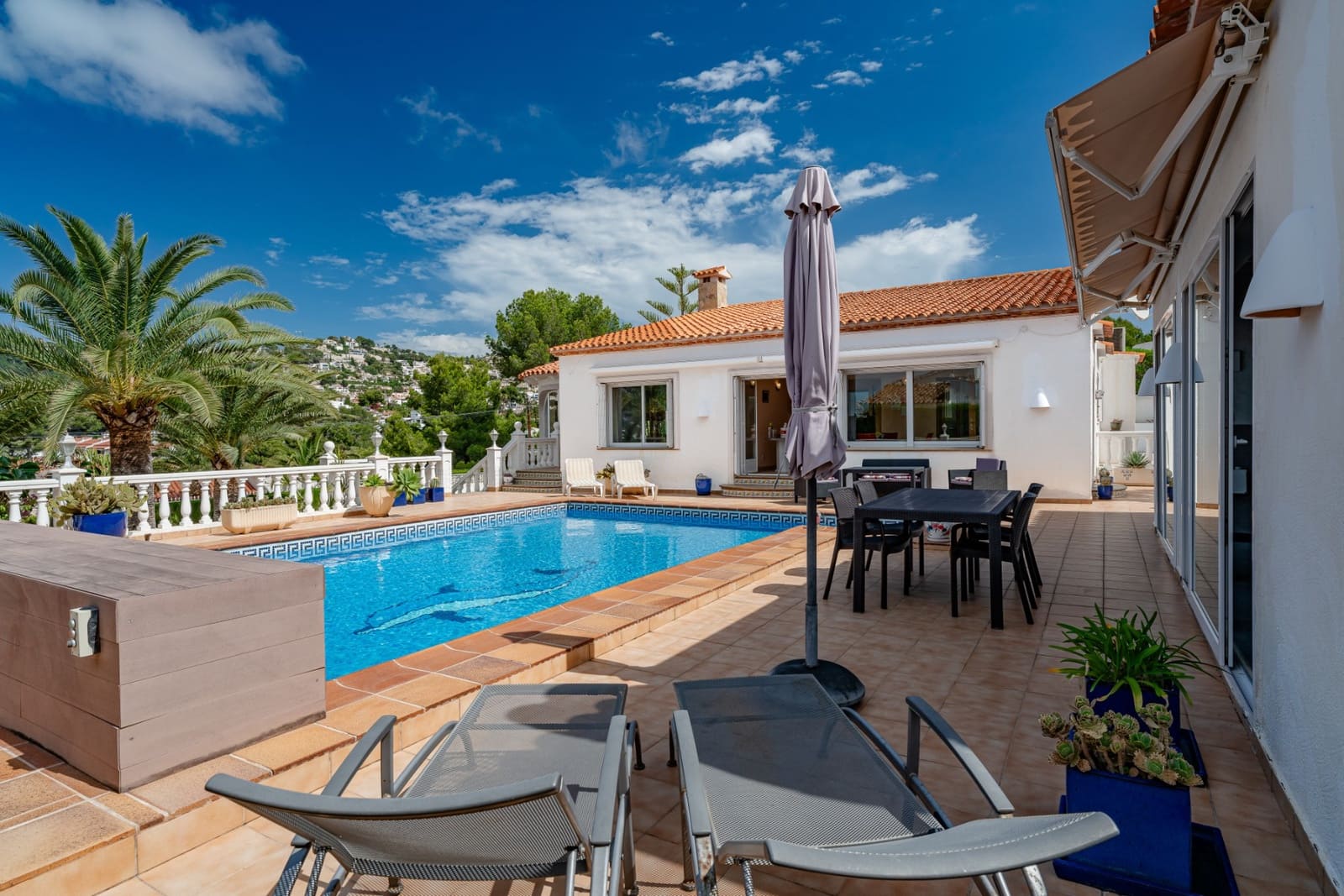3 bedroom Villa for sale in Benissa with pool - € 675,000 (Ref: 9934602)