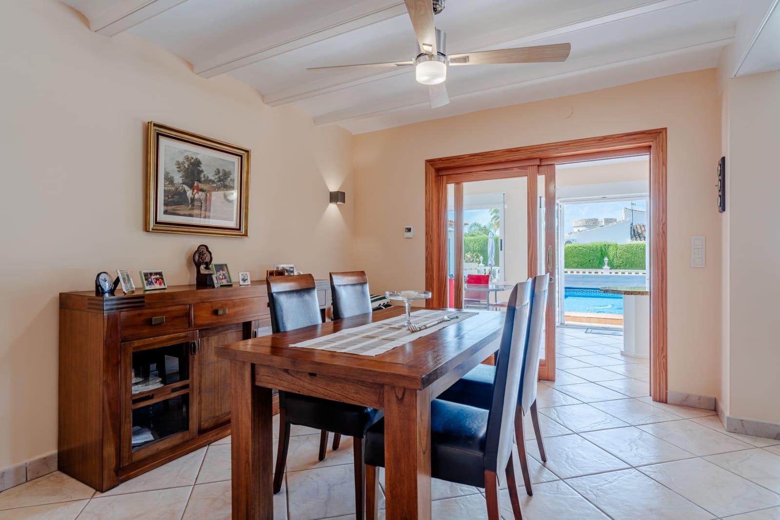 3 bedroom Villa for sale in Benissa with pool - € 675,000 (Ref: 9934602)