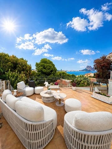 6 soveværelse Villa til salg i Pueblo, Calpe / Calp med swimmingpool - € 960.000 (Ref: 9936664)