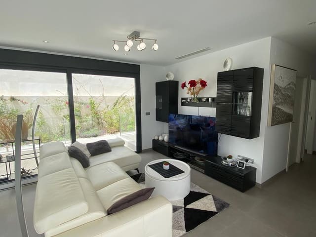 Chalet de 5 habitaciones en Polop en venta con piscina - 795.000 € (Ref: 9946383)