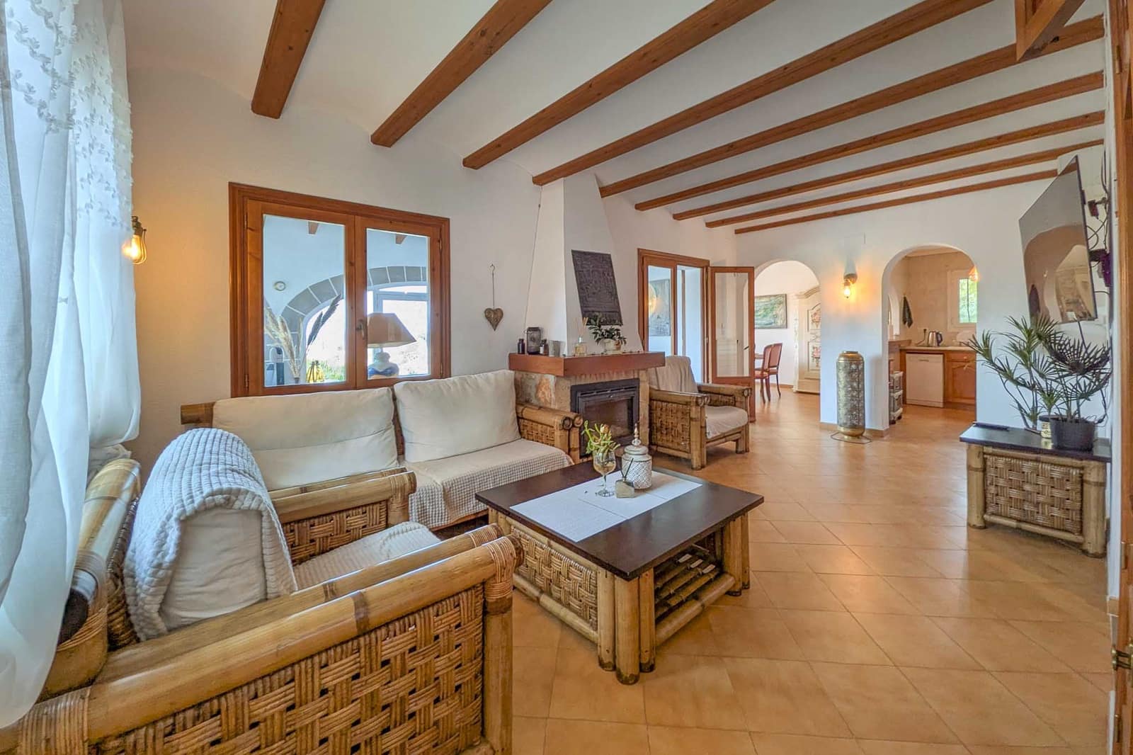 4 bedroom Villa for sale in Denia with pool - € 565,000 (Ref: 9946384)