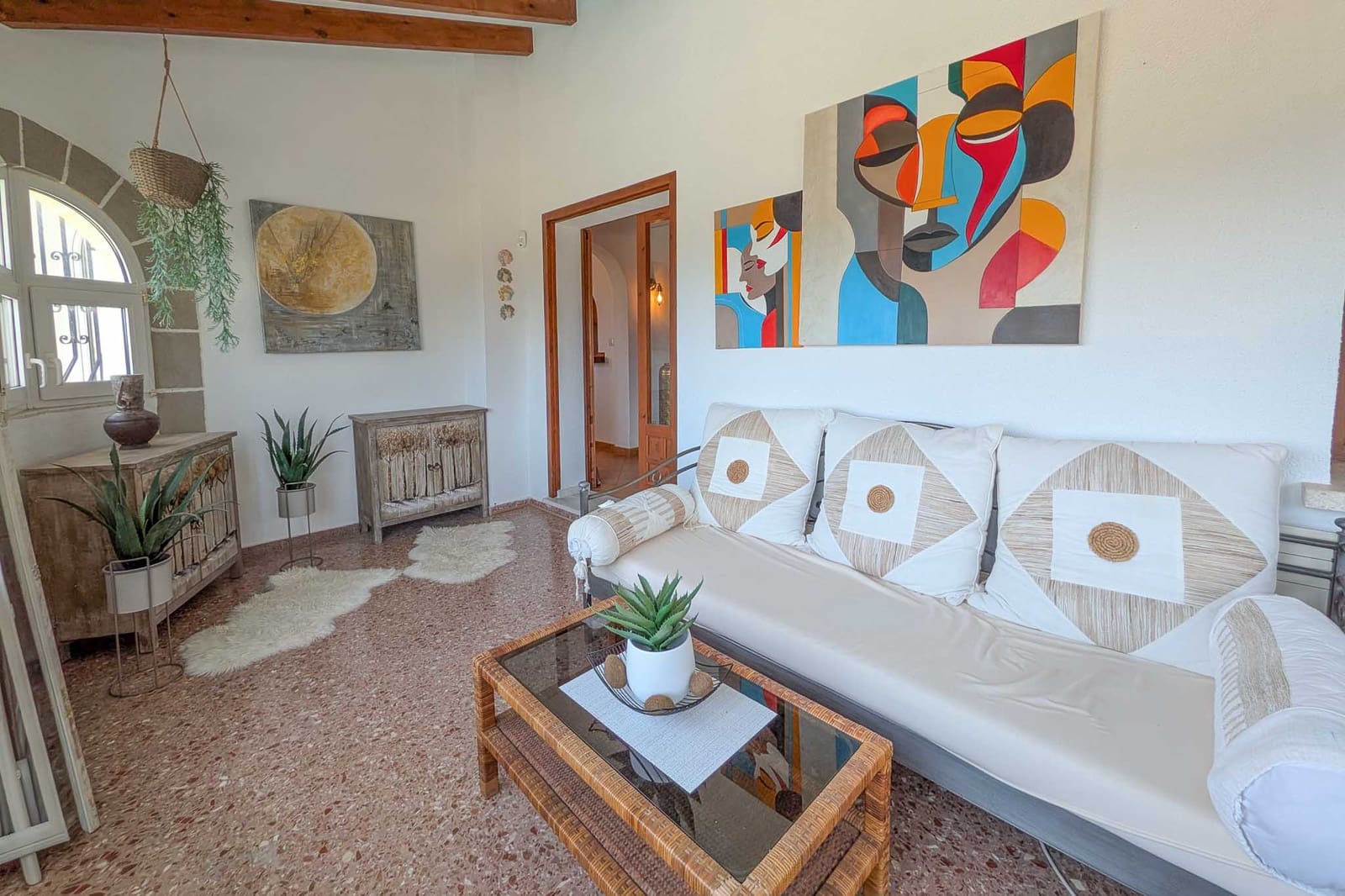 4 bedroom Villa for sale in Denia with pool - € 565,000 (Ref: 9946384)