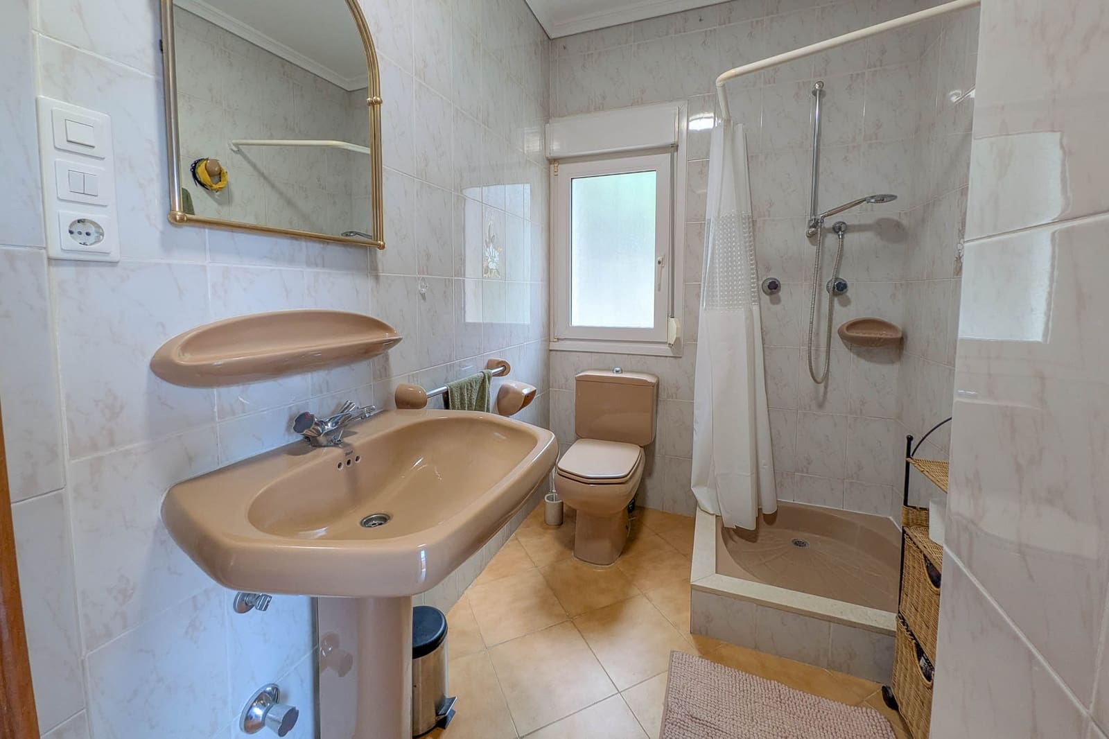 4 bedroom Villa for sale in Denia with pool - € 565,000 (Ref: 9946384)