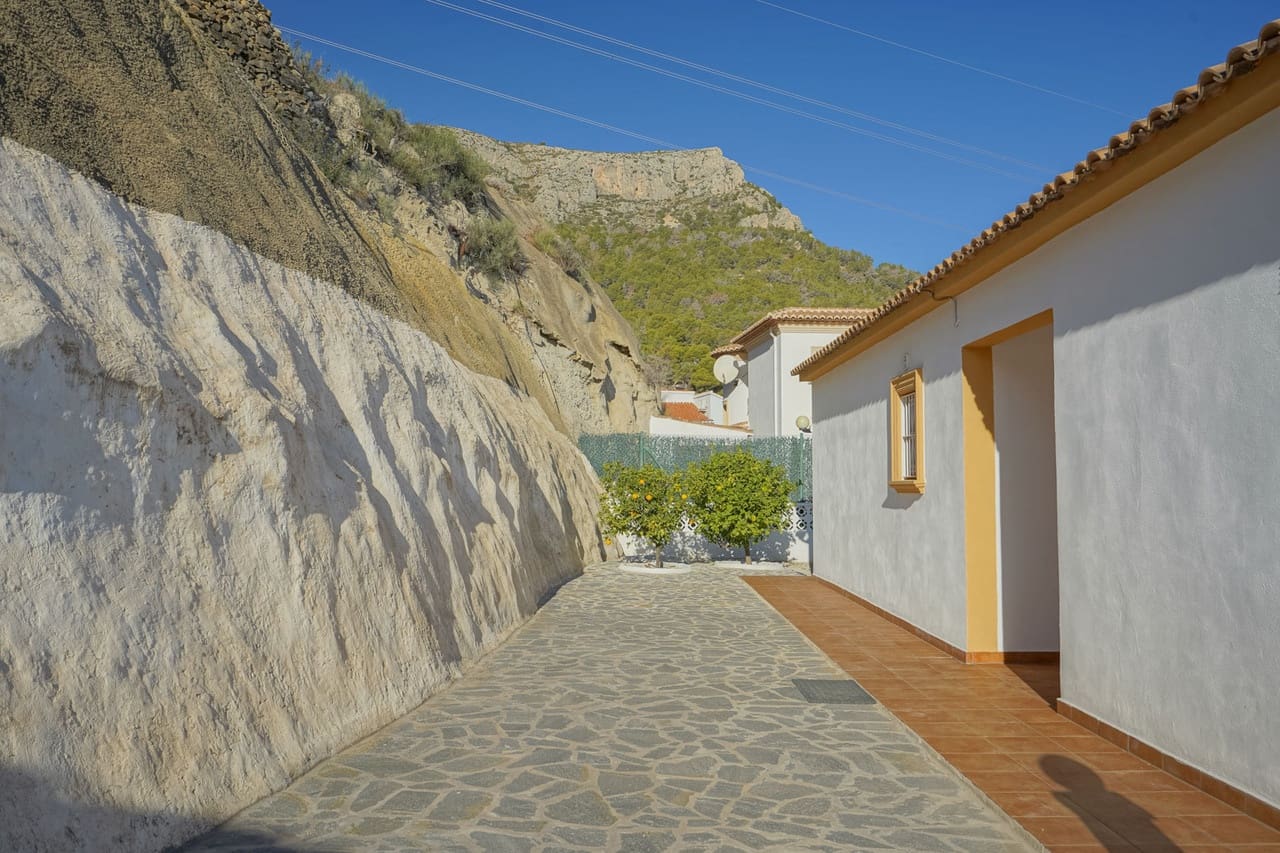 4 soveværelse Villa til salg i Calpe / Calp med swimmingpool - € 690.000 (Ref: 9946414)