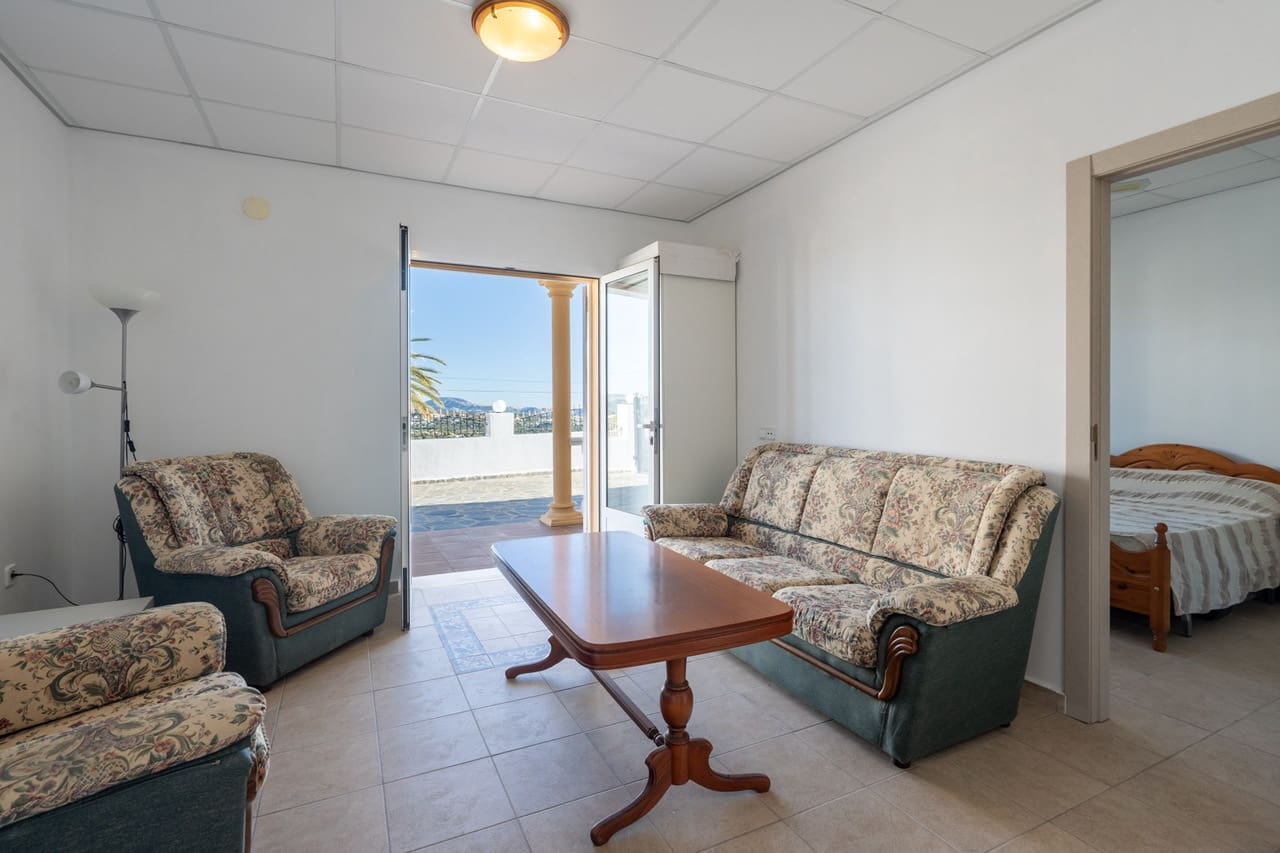 4 soveværelse Villa til salg i Calpe / Calp med swimmingpool - € 690.000 (Ref: 9946414)