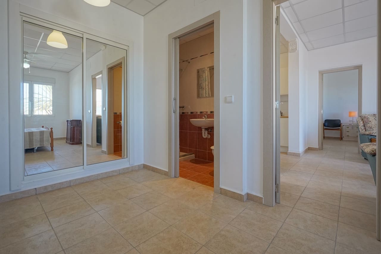 4 soveværelse Villa til salg i Calpe / Calp med swimmingpool - € 690.000 (Ref: 9946414)