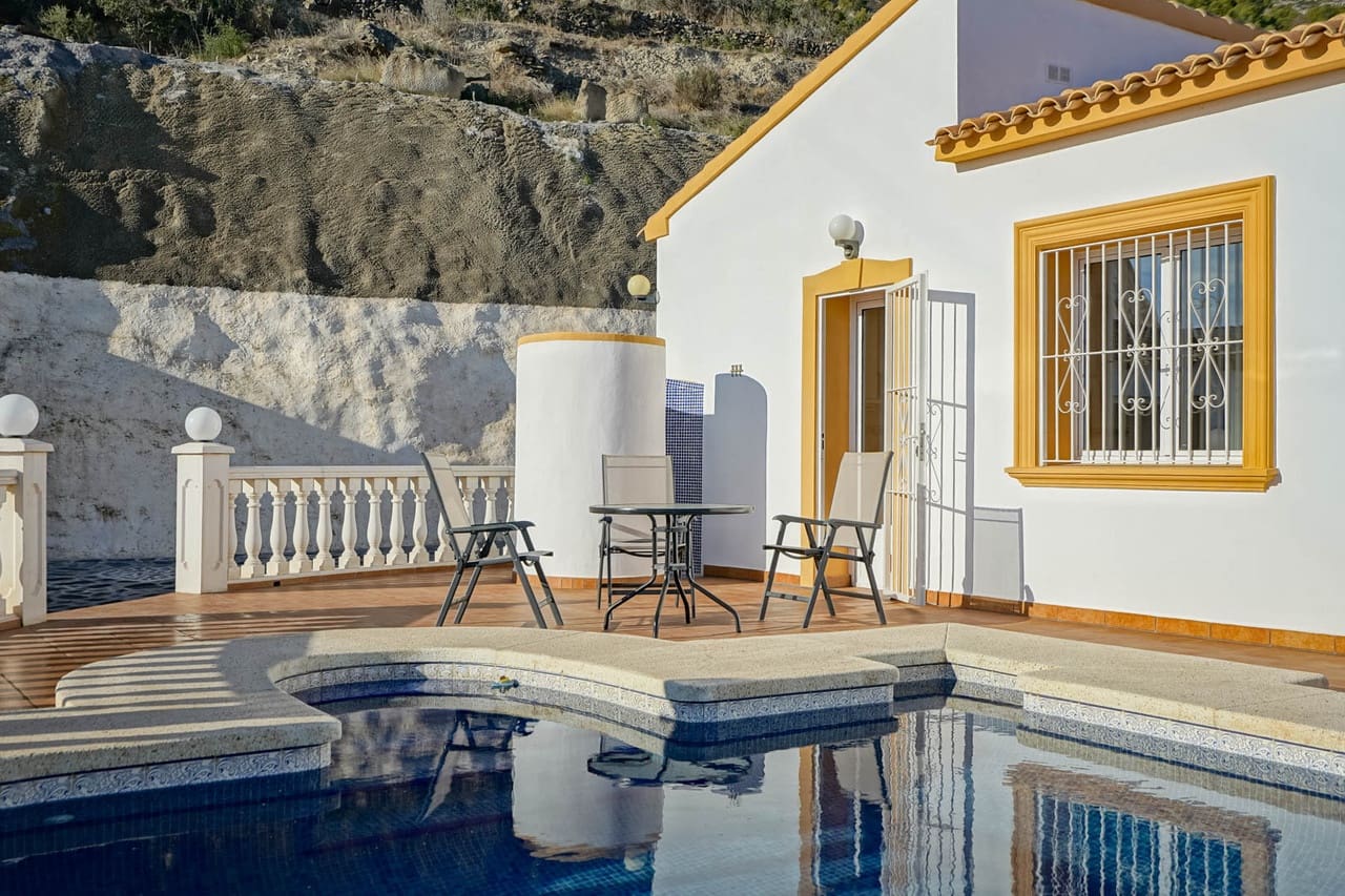 4 soveværelse Villa til salg i Calpe / Calp med swimmingpool - € 690.000 (Ref: 9946414)