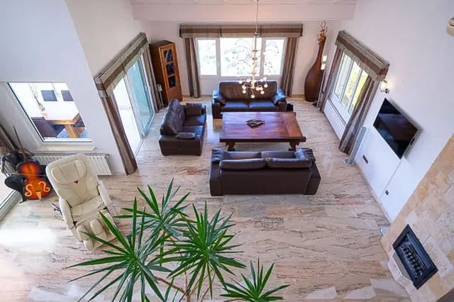 3 soverom Villa til salgs i Moraira, Teulada-Moraira med svømmebasseng - € 990 000 (Ref: 9946420)