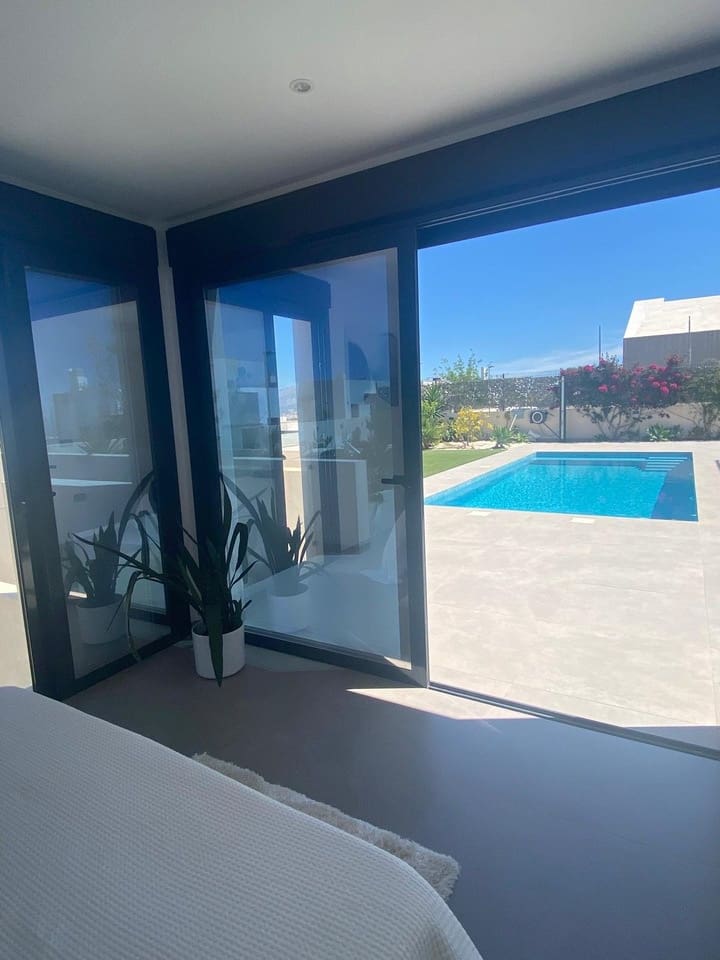5 chambre Villa/Maison à vendre à Polop avec piscine - 725 000 € (Ref: 9946424)