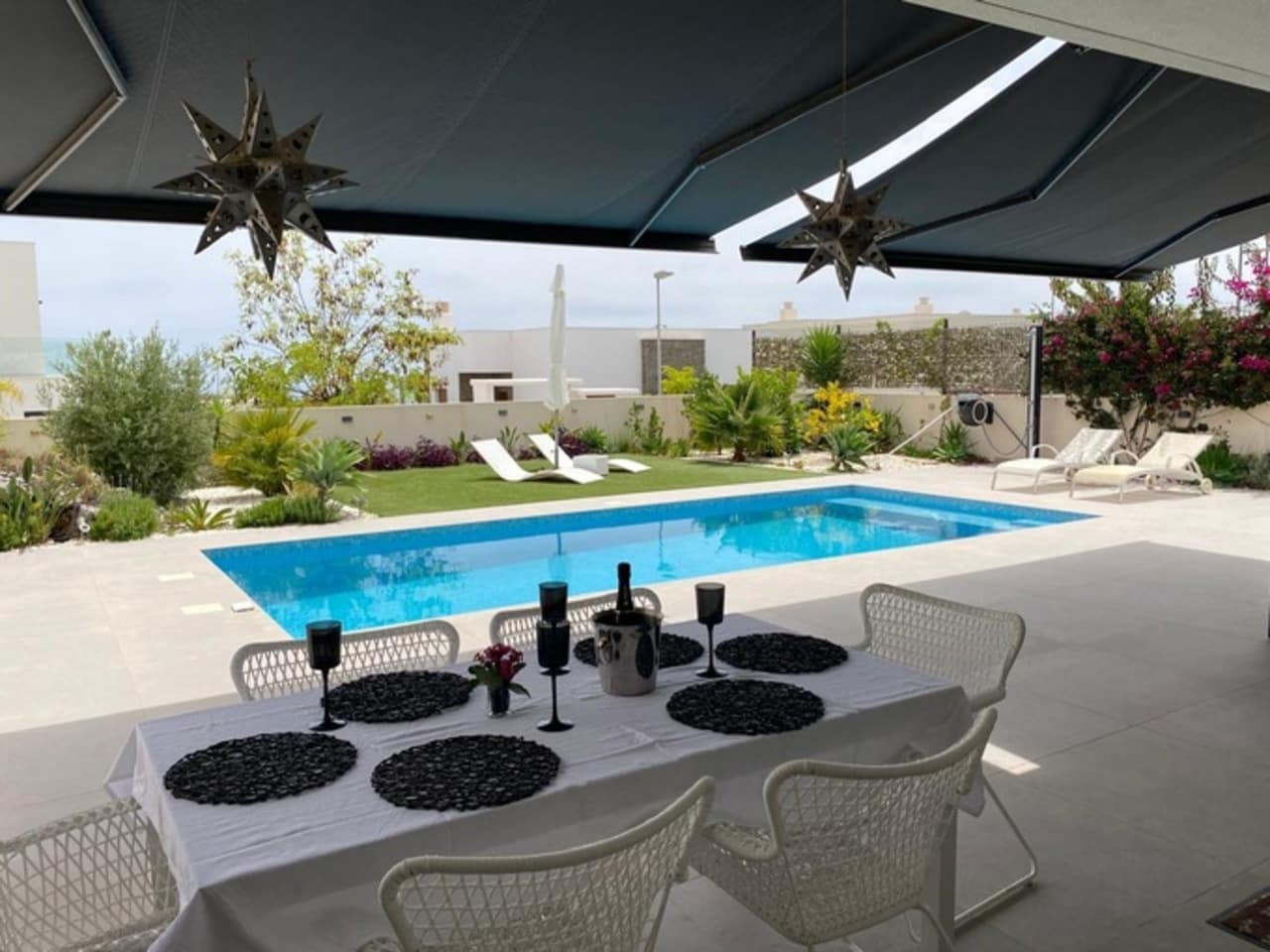 5 chambre Villa/Maison à vendre à Polop avec piscine - 725 000 € (Ref: 9946424)