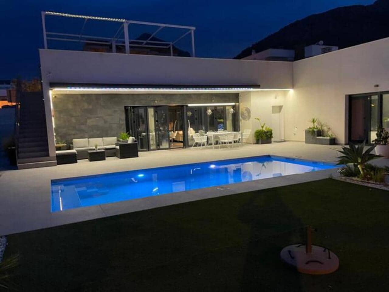 5 chambre Villa/Maison à vendre à Polop avec piscine - 725 000 € (Ref: 9946424)
