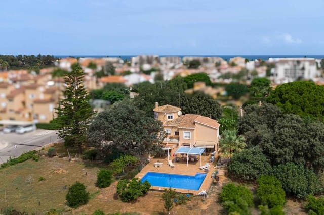 5 soverom Villa til salgs i Centro Urbano, Dénia med svømmebasseng - € 1 060 000 (Ref: 9946434)