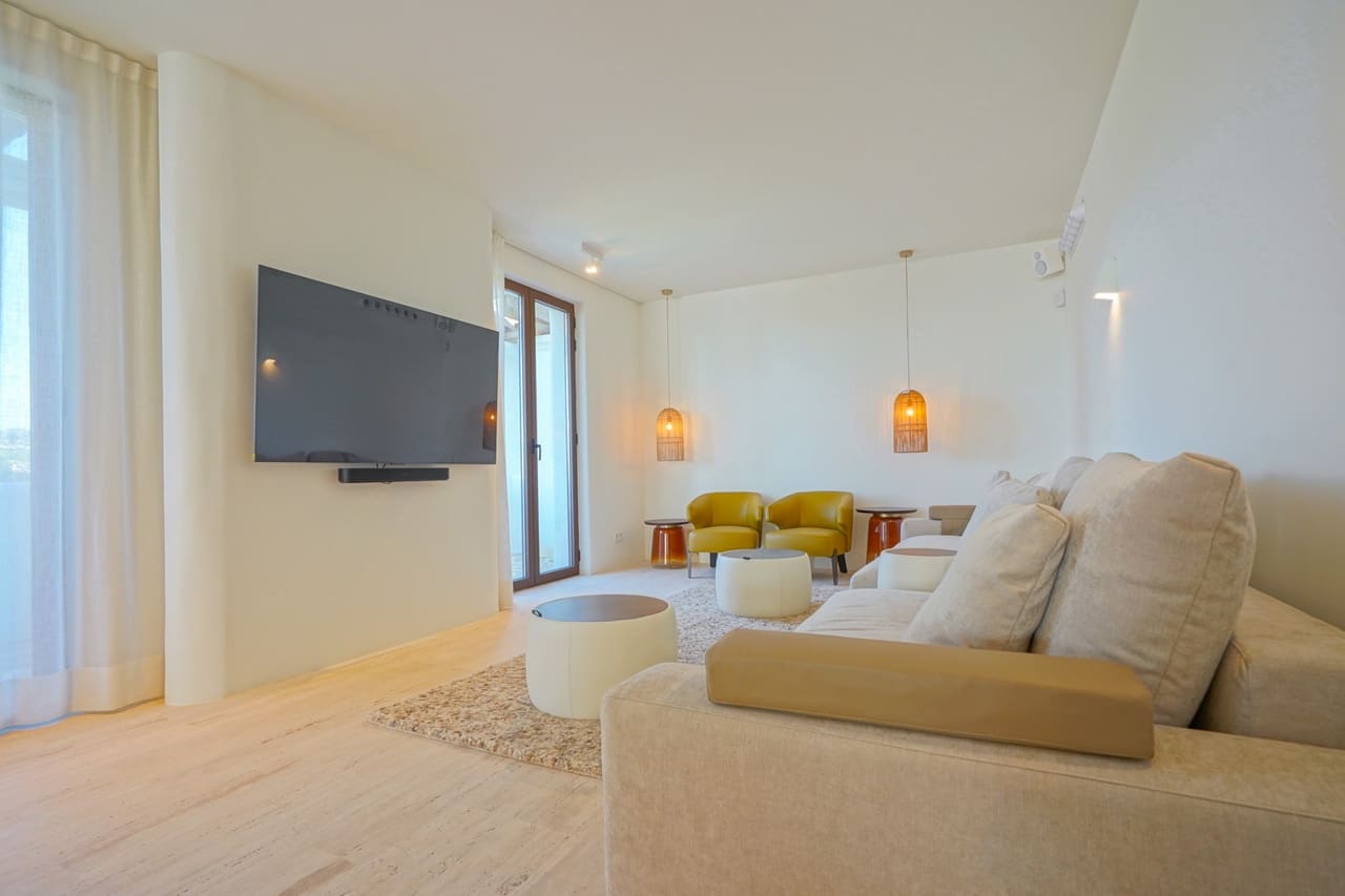 5 soverom Villa til salgs i Benissa med svømmebasseng - € 2 750 000 (Ref: 9946442)