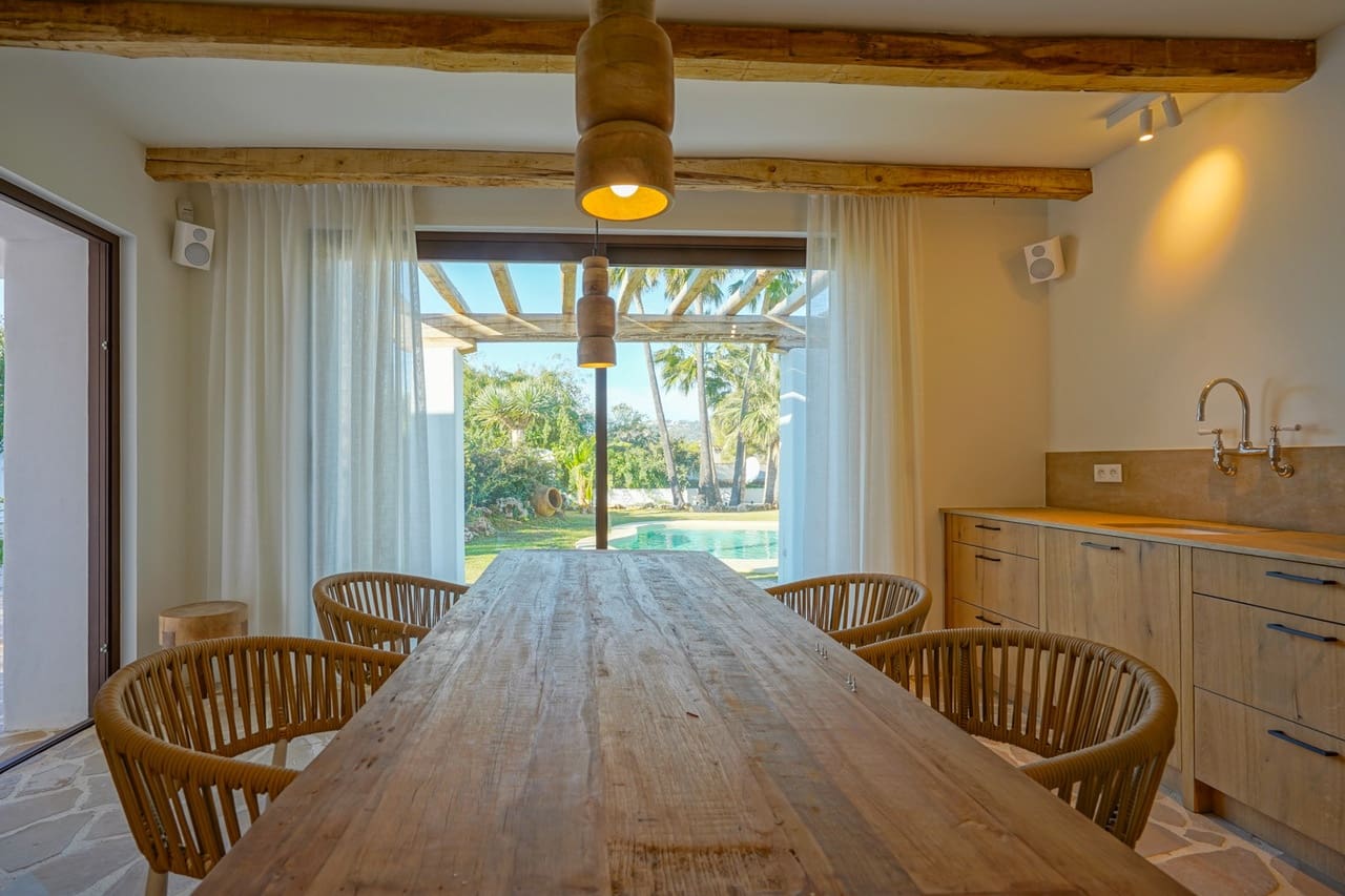 5 soverom Villa til salgs i Benissa med svømmebasseng - € 2 750 000 (Ref: 9946442)
