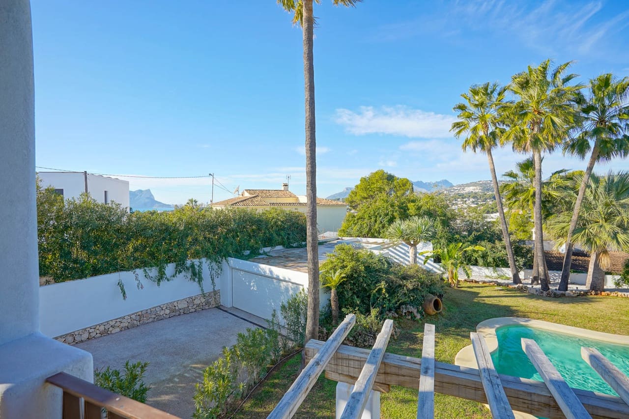 5 soverom Villa til salgs i Benissa med svømmebasseng - € 2 750 000 (Ref: 9946442)