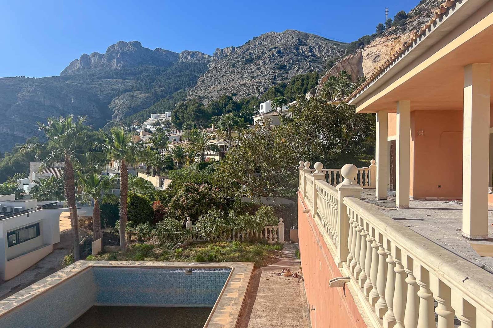 5 soveværelse Villa til salg i Altea med swimmingpool - € 2.690.000 (Ref: 9946450)