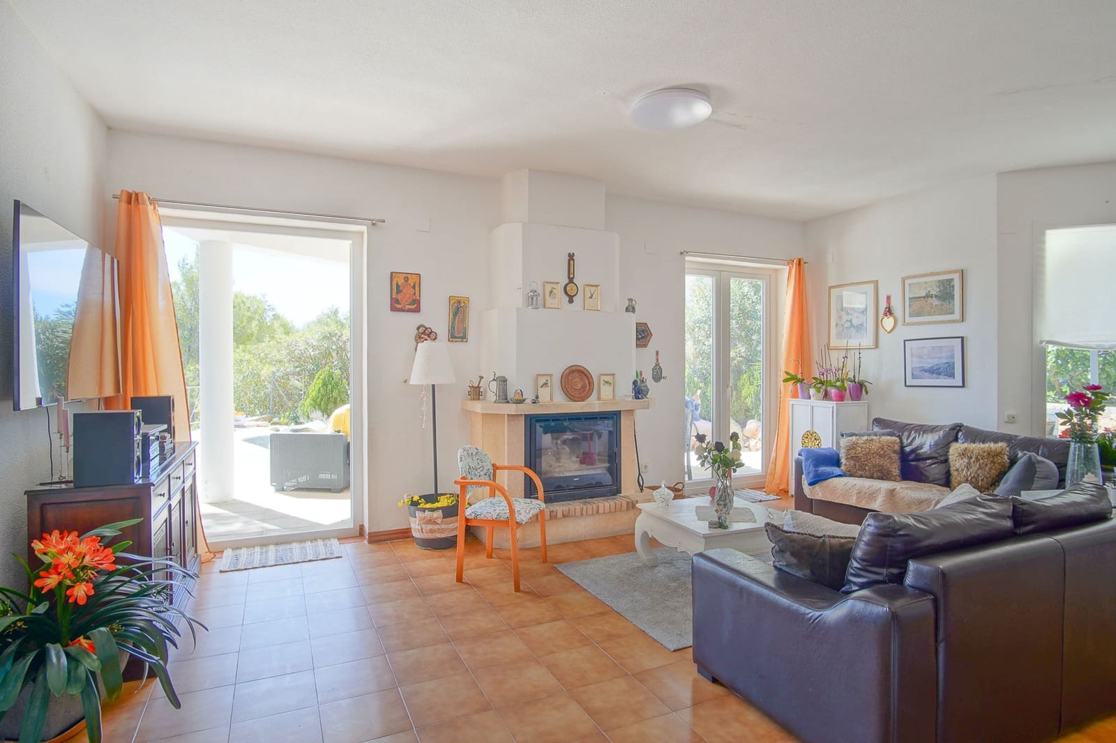Chalet de 3 habitaciones en Altea en venta con piscina - 530.000 € (Ref: 9946451)