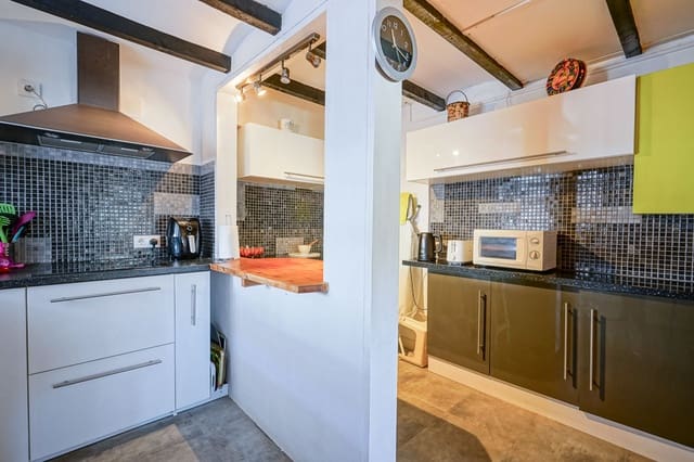 3 soverom Villa til salgs i Javea / Xàbia med svømmebasseng - € 375 000 (Ref: 9946476)