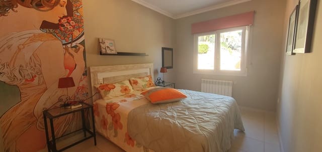 5 chambre Villa/Maison à vendre à Calpe / Calp avec piscine - 820 000 € (Ref: 9946505)
