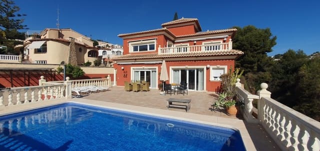 5 chambre Villa/Maison à vendre à Calpe / Calp avec piscine - 820 000 € (Ref: 9946505)