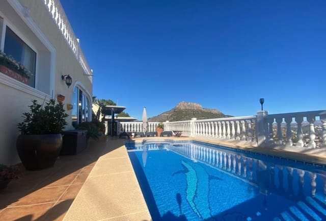 3 soverom Villa til salgs i Puerto, Calpe / Calp med svømmebasseng - € 699 000 (Ref: 9946507)
