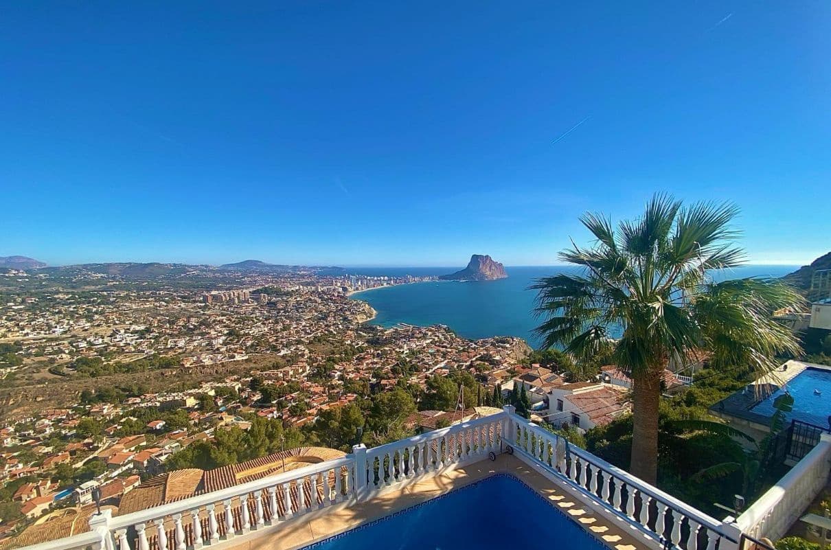 3 soverom Villa til salgs i Calpe / Calp med svømmebasseng - € 699 000 (Ref: 9946507)