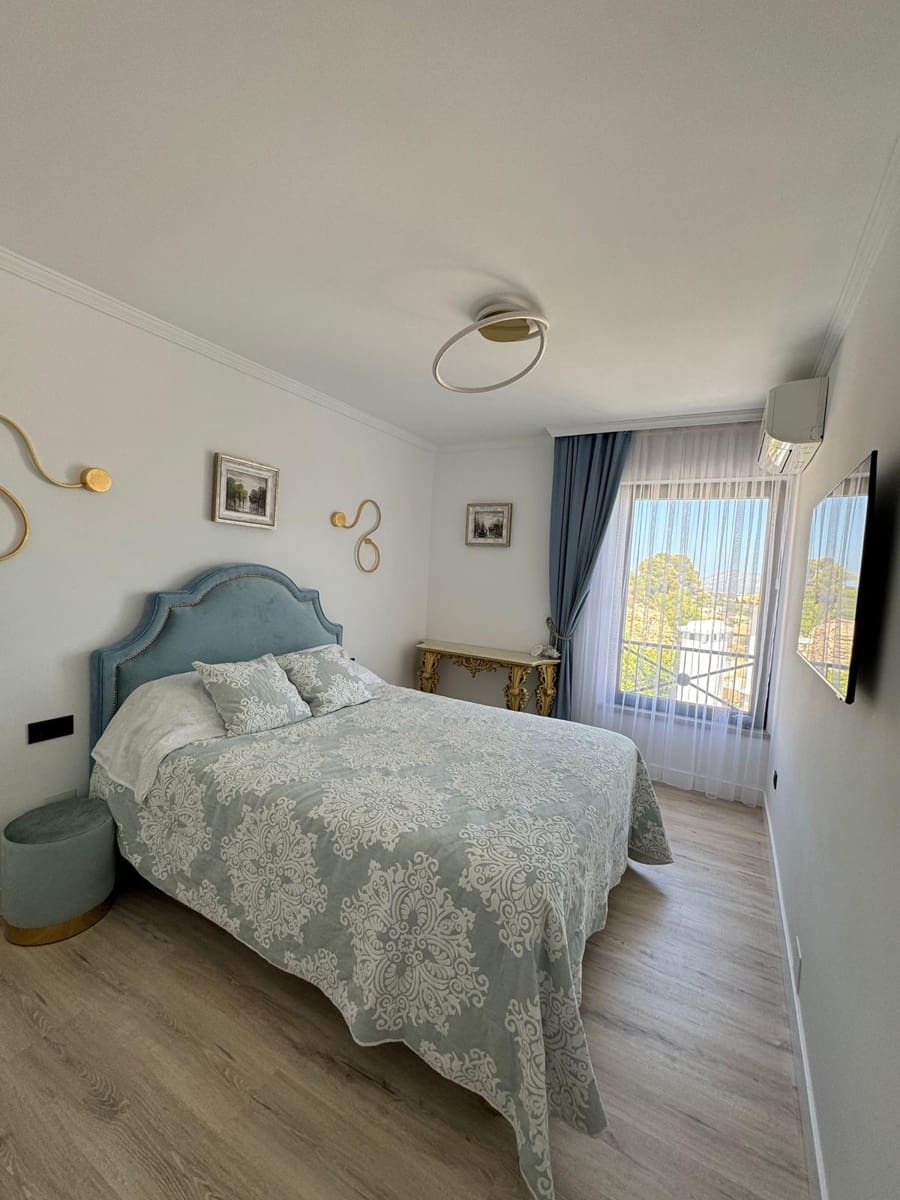 3 soveværelse Villa til salg i Finestrat med swimmingpool - € 1.300.000 (Ref: 9946508)