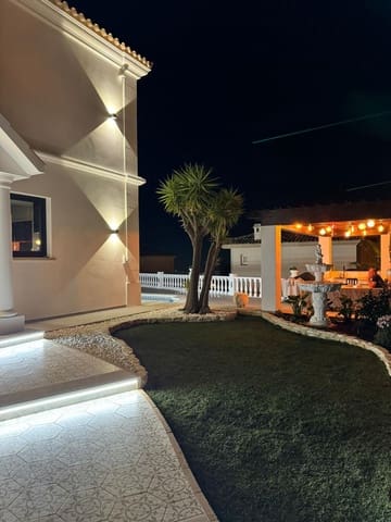 3 soveværelse Villa til salg i Finestrat med swimmingpool - € 1.300.000 (Ref: 9946508)