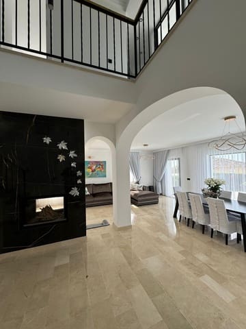 3 soveværelse Villa til salg i Finestrat med swimmingpool - € 1.300.000 (Ref: 9946508)